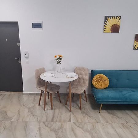 Marble Studio Бухарест Екстер'єр фото